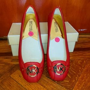 Michael Kors Fulton Flat Red size 7.5